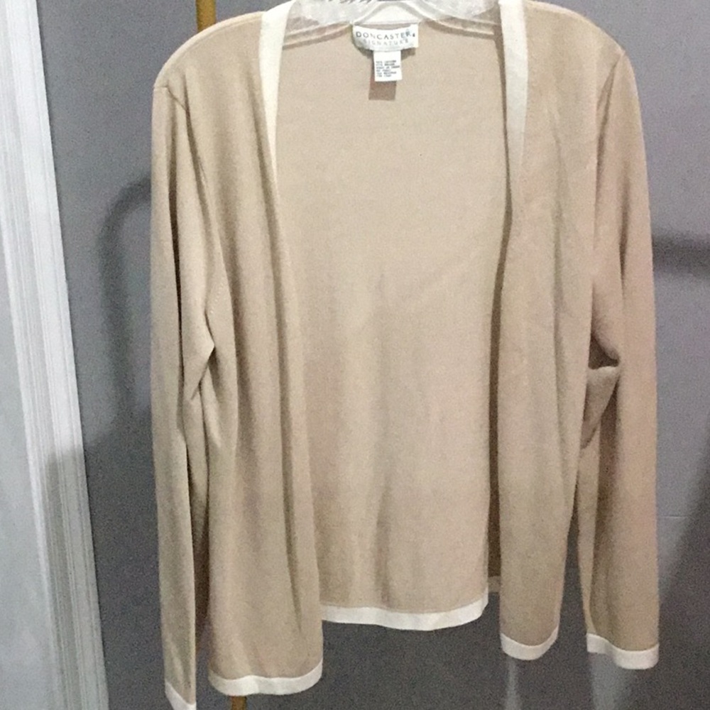 (PRELOVED) DONCASTER SIGNATURE OPEN CARDIGAN!